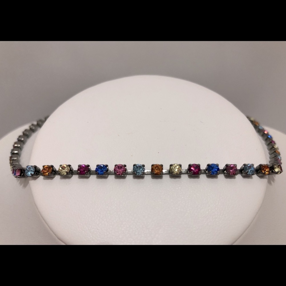 Technicolour choker